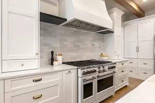 313 Wonderwood Dr, Charlotte, NC 28211 - Photo 11