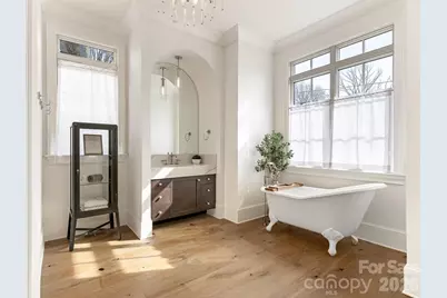 313 Wonderwood Drive, Charlotte, NC 28211 - Photo 19