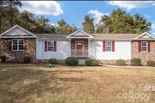 7479 Katherine Dr, Denver, NC 28037 - Photo 1
