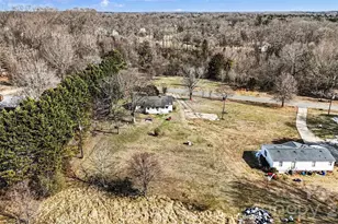 5191 Fewell Rd, Clover, SC 29710 - Photo 11