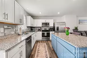 116 Harborough Ave, Troutman, NC 28166 - Photo 17