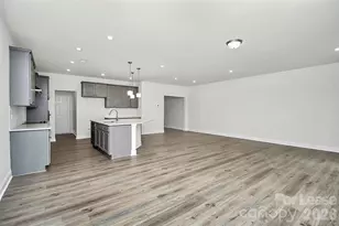 6029 Mariemont Cir, Charlotte, NC 28226 - Photo 9