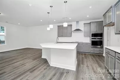 6029 Mariemont Circle, Charlotte, NC 28226 - Photo 15