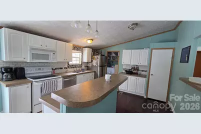 85 Vance Avenue, Black Mountain, NC 28711 - Photo 5