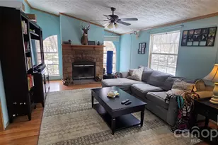 85 Vance Ave, Black Mountain, NC 28711 - Photo 7