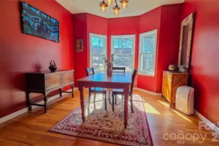 28 Sweetbriar Ct, Asheville, NC 28803 - Photo 17