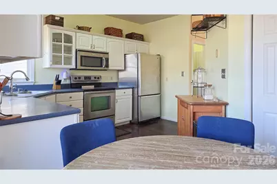 28 Sweetbriar Court, Asheville, NC 28803 - Photo 11