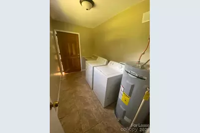 1323 7th Street, Statesville, NC 28677 - Photo 3