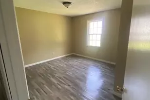 1323 7th St, Statesville, NC 28677 - Photo 7