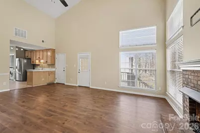 8414 Woodford Bridge Drive, Charlotte, NC 28216 - Photo 7