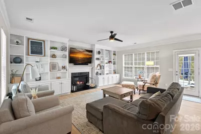 5710 Kirkwynd Commons Drive, Charlotte, NC 28278 - Photo 13