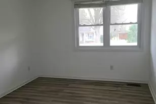 201 Eastwood Dr, Mount Holly, NC 28120 - Photo 9