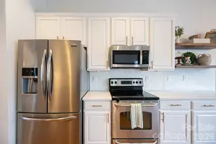 6016 KirkWynd Commons Dr, Charlotte, NC 28278 - Photo 17