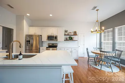 6016 Kirkwynd Commons Drive, Charlotte, NC 28278 - Photo 13