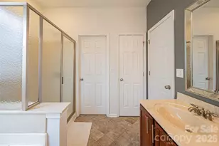 6016 KirkWynd Commons Dr, Charlotte, NC 28278 - Photo 33