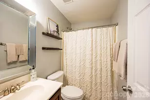 6016 KirkWynd Commons Dr, Charlotte, NC 28278 - Photo 25