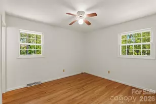 68 Imperial Ct, Asheville, NC 28803 - Photo 17