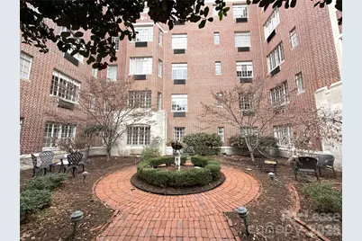 301 W 10th Street #106, Charlotte, NC 28202 - Photo 15