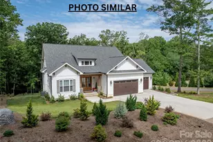 227 Northview Dr, Hendersonville, NC 28791 - Photo 3