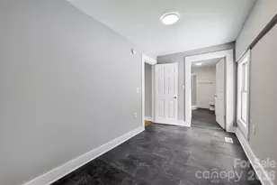 21 Hilldale Rd, Asheville, NC 28803 - Photo 17