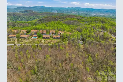 4164 Laurel Park Highway #10, Hendersonville, NC 28739 - Photo 3