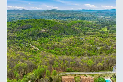 4164 Laurel Park Highway #10, Hendersonville, NC 28739 - Photo 5