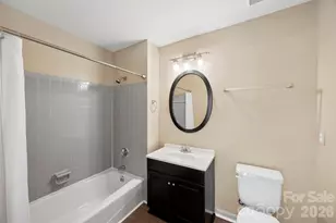 301 Queens Rd, Charlotte, NC 28204 - Photo 27