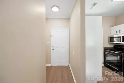 301 Queens Road #108, Charlotte, NC 28204 - Photo 5