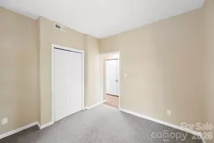 301 Queens Rd, Charlotte, NC 28204 - Photo 33