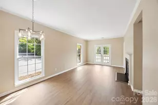 301 Queens Rd, Charlotte, NC 28204 - Photo 15