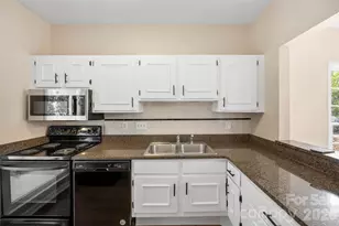301 Queens Rd, Charlotte, NC 28204 - Photo 7