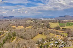 117 Beaver Creek Cir, Candler, NC 28715 - Photo 25