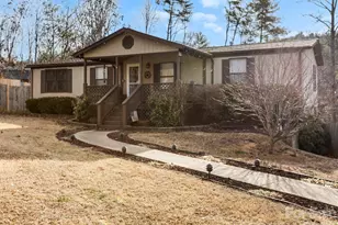 17 Bannister Dr, Asheville, NC 28804 - Photo 3