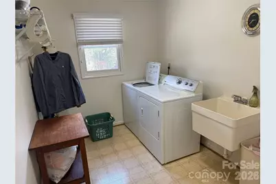 207 Daniel Drive, Hendersonville, NC 28739 - Photo 19