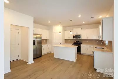 1735 Boulder Ridge Drive, Gastonia, NC 28052 - Photo 3