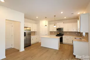 1735 Boulder Rdg Dr, Gastonia, NC 28052 - Photo 3