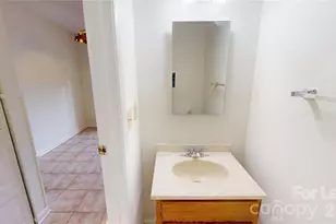 1211 Scaleybark Rd, Charlotte, NC 28209 - Photo 5