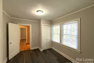 1408 Ivey Dr, Charlotte, NC 28205 - Photo 7