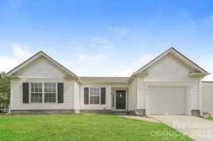 7352 Wingstone Ln, Charlotte, NC 28262 - Photo 1