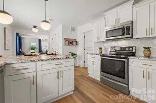 501 Seldon Dr, Charlotte, NC 28216 - Photo 9