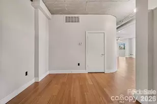 505 E Sixth St, Charlotte, NC 28202 - Photo 9