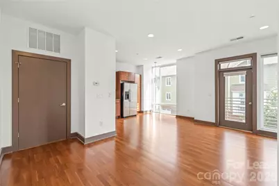 2200 Lyndhurst Avenue #201, Charlotte, NC 28203 - Photo 5