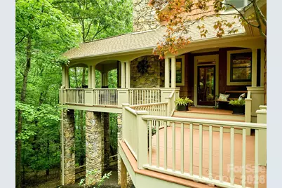 201 W Chimney Crossing, Hendersonville, NC 28739 - Photo 37