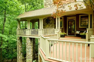 201 W Chimney Crossing, Hendersonville, NC 28739 - Photo 37