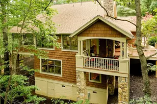 201 W Chimney Crossing, Hendersonville, NC 28739 - Photo 3