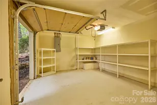 201 W Chimney Crossing, Hendersonville, NC 28739 - Photo 31