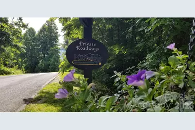 301 Gateway Drive, Hendersonville, NC 28739 - Photo 47