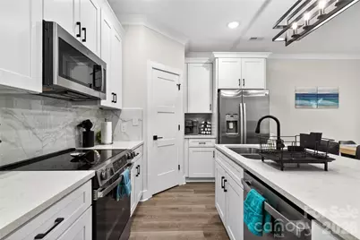 1933 St Mark Street, Charlotte, NC 28216 - Photo 9