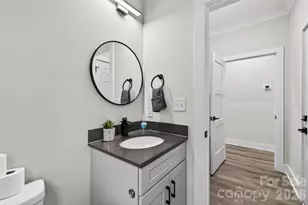 1933 St Mark St, Charlotte, NC 28216 - Photo 5