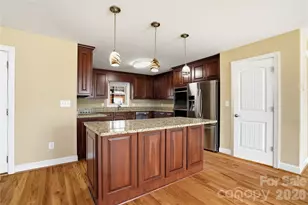 575 Hill Rd, Lincolnton, NC 28092 - Photo 5